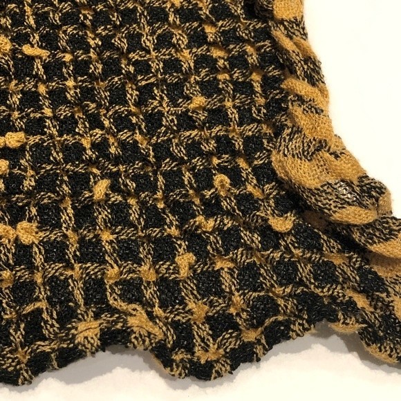 Black & Gold Brown Tan Puckered Long Scarf - Picture 4 of 5
